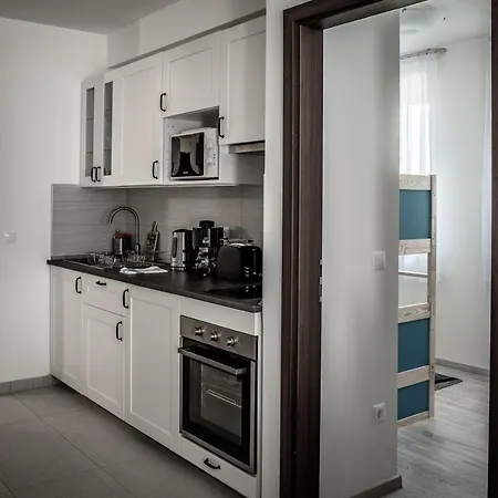 Aranymandula Apartmanok Balatonakali Exterior photo