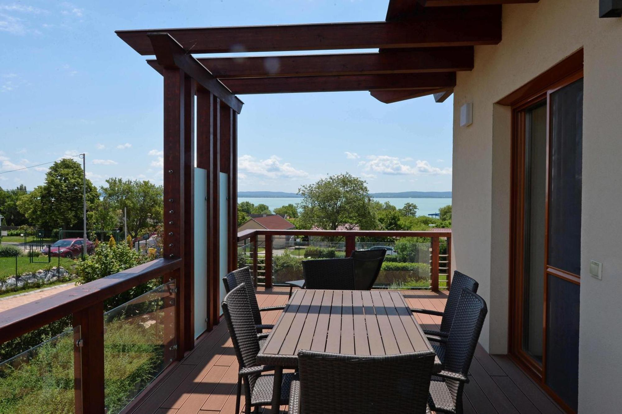 Apartament Aranymandula *